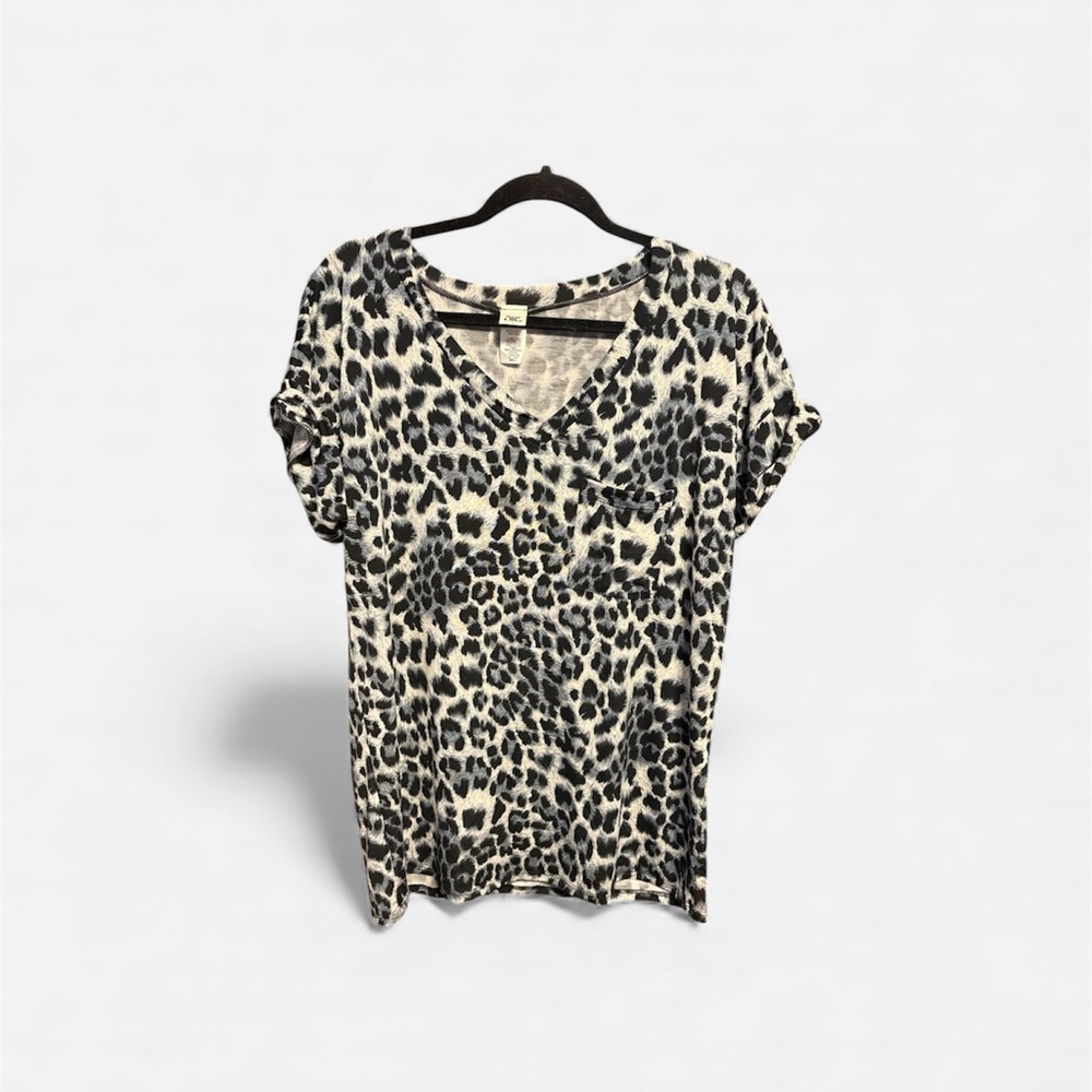 Sew In Love Black and Cream Leopard V-Neck Top Size: S
